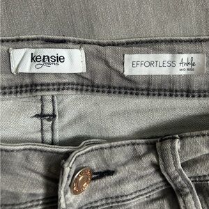 Kensie Effortless Ankle Jeans Grey Mid Rise Slim Leg Stretch Denim - Size 10/30